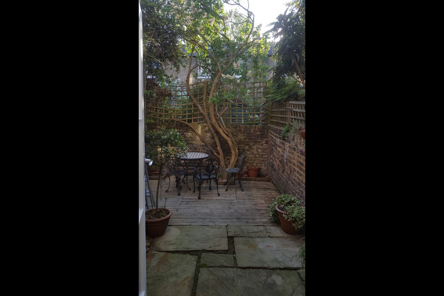 House Southerton Road in Greater London