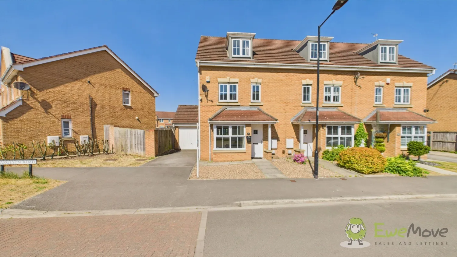 House Sargeson Road in Doncaster