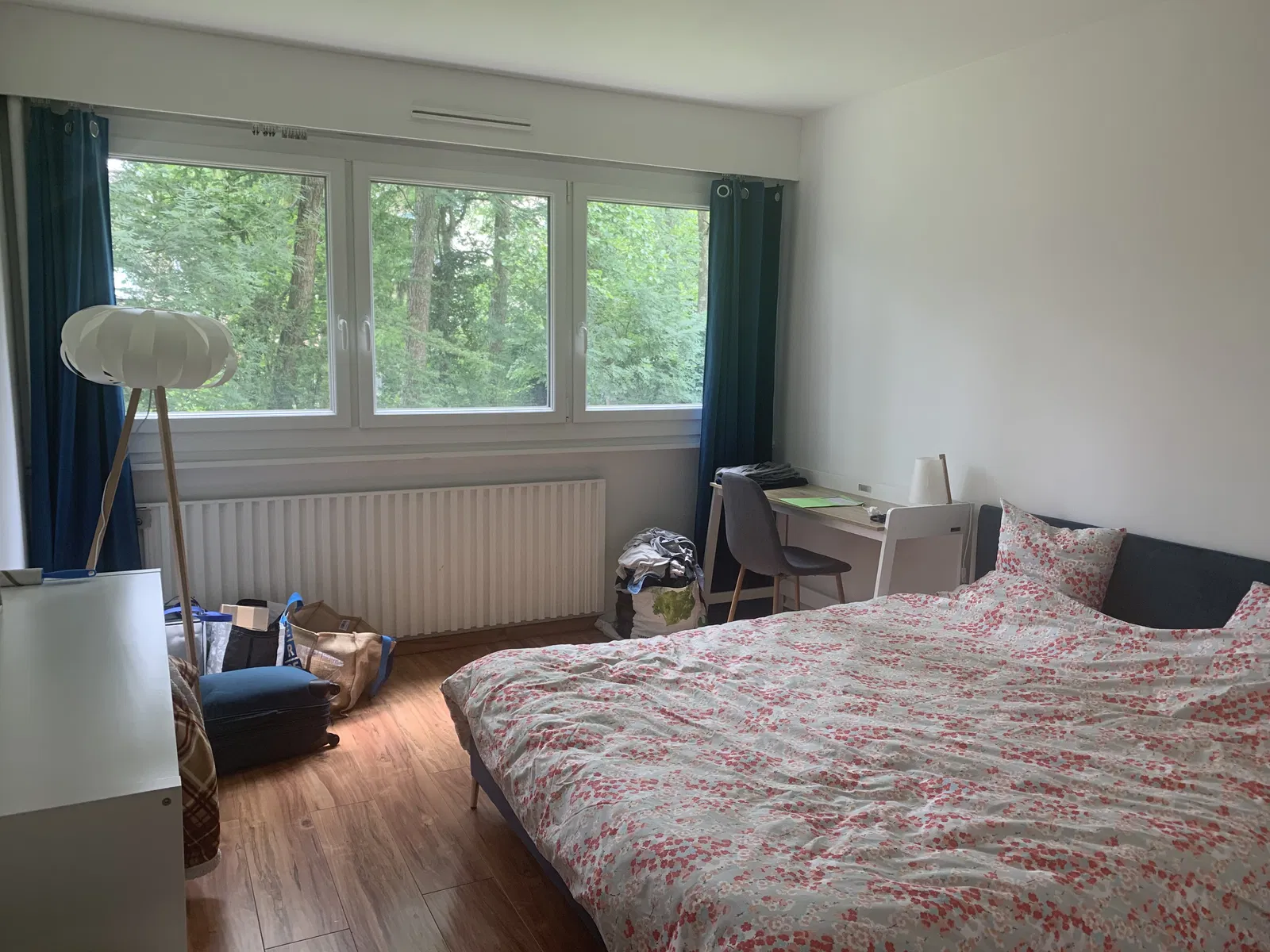 Chambre Rue Victor Hugo à Ferney-Voltaire
