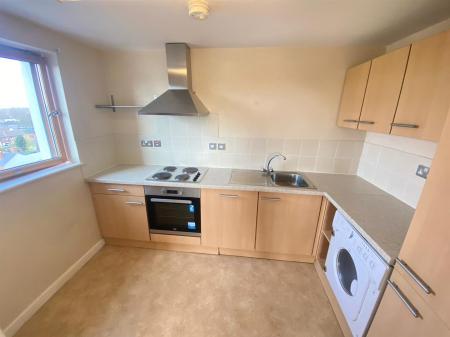 Flat Gomer Street West in Willenhall