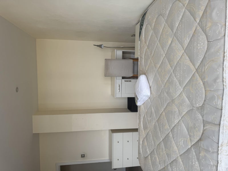 Room Gerry Raffles Square in Greater London