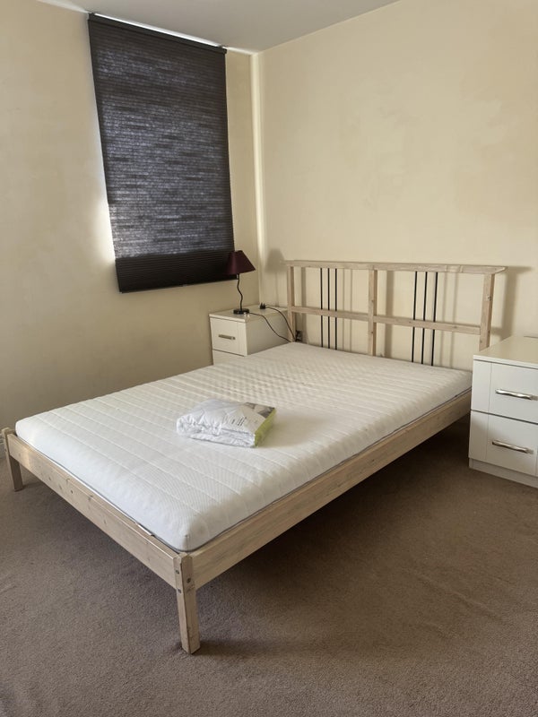 Room Gerry Raffles Square in Greater London