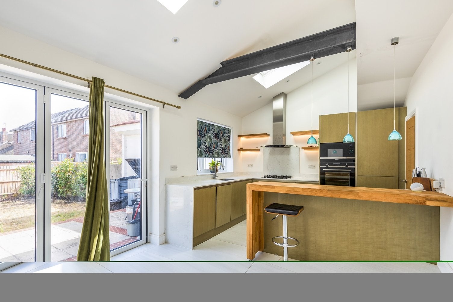 House Links Road in Greater London