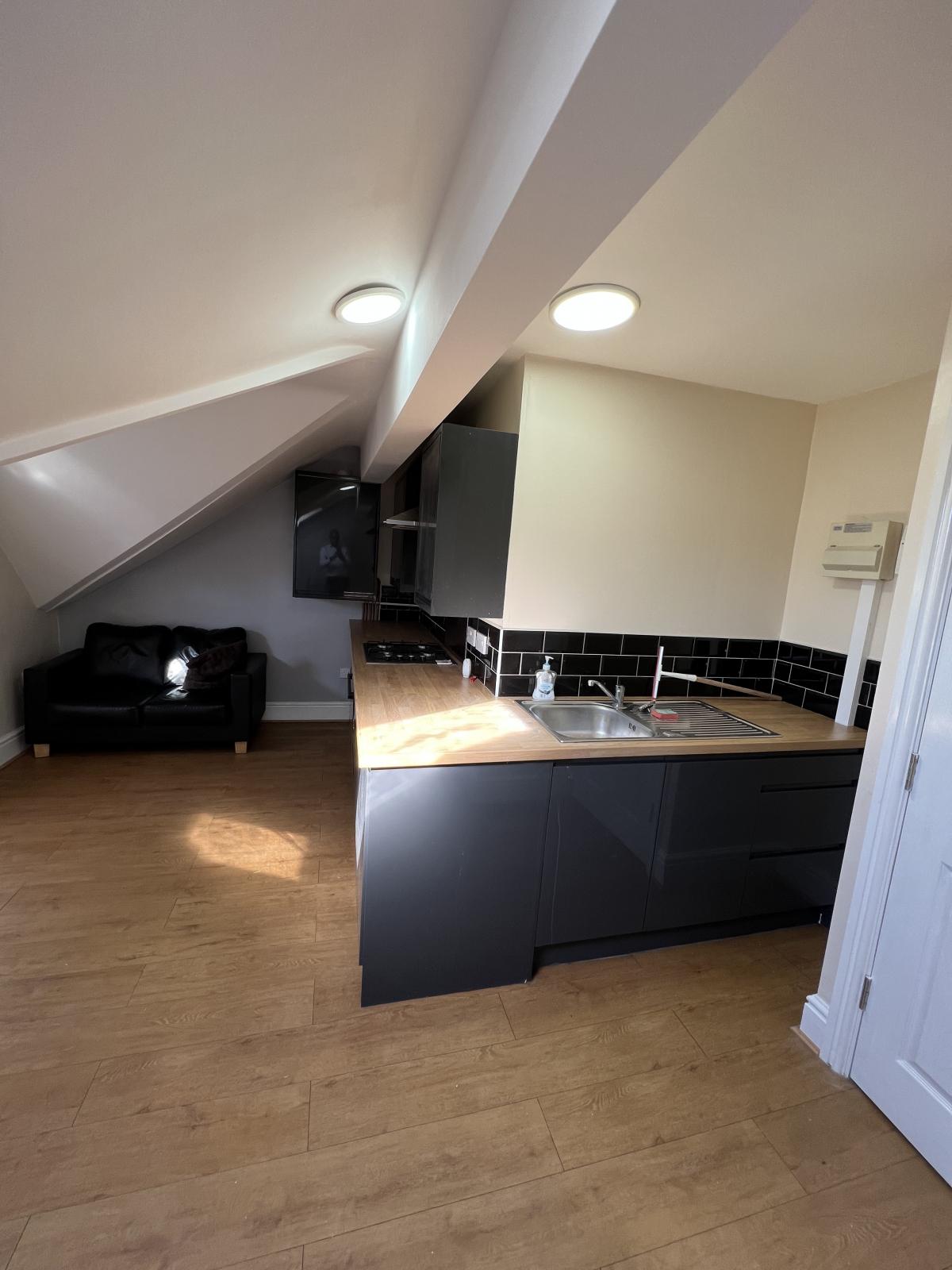 Flat Brighton Grove in Manchester