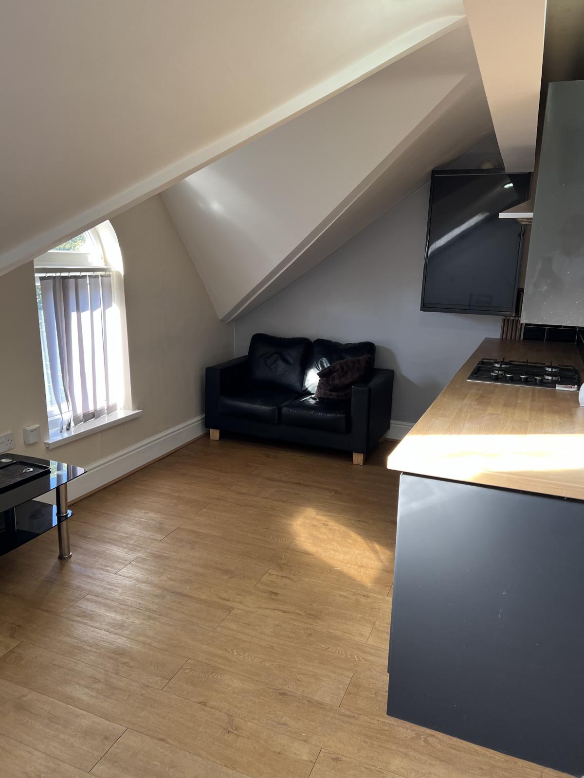 Flat Brighton Grove in Manchester