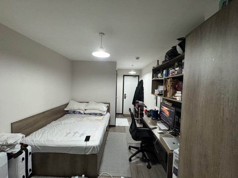 Flat Sugarwell Court in Leeds