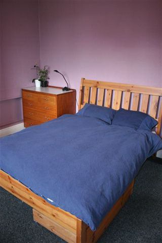 Room Woodstock Road in Sheffield