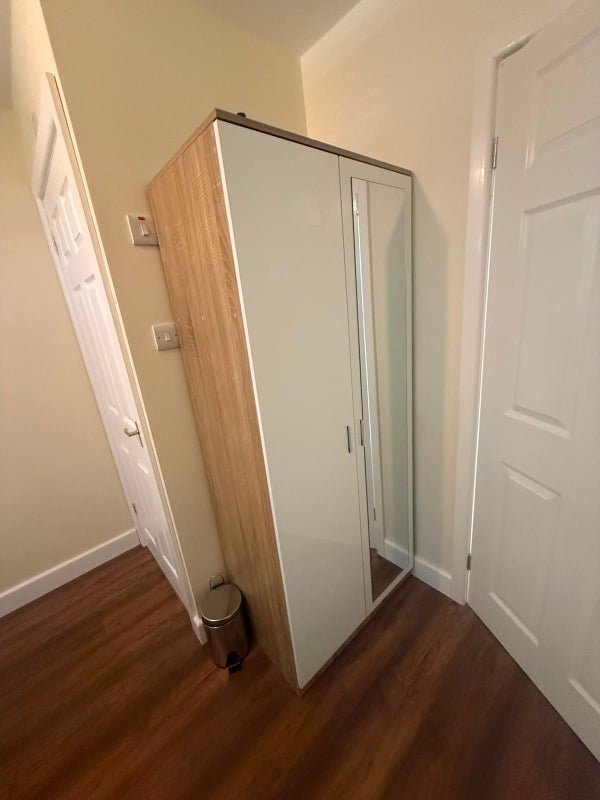 Room Ferndown Road in Metropolitan Borough of Solihull