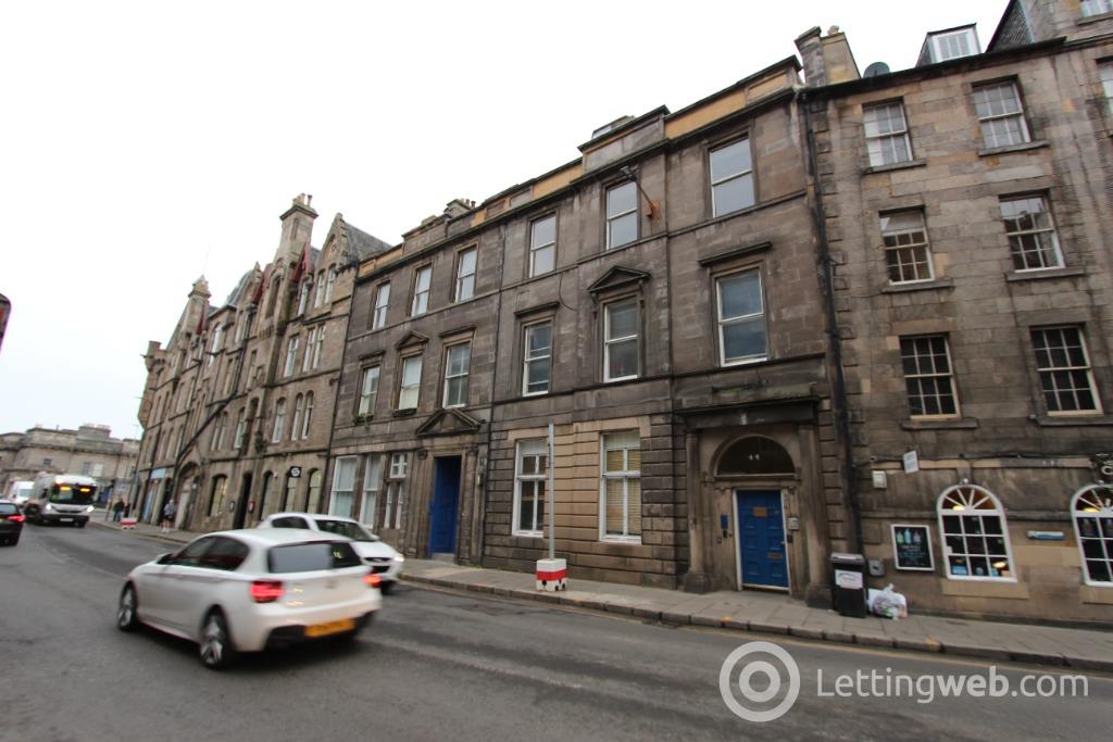 Flat Bernard Street in City of Edinburgh
