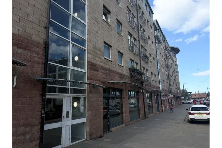 Flat Timber Bush in City of Edinburgh