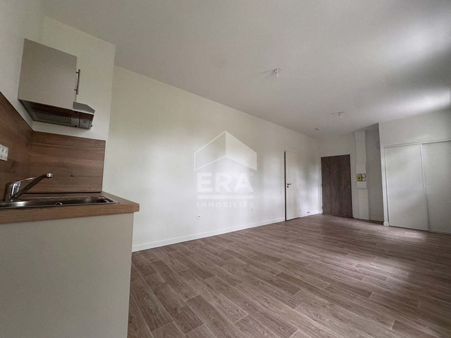 Flat Rue de la Vincenderie in Buxerolles