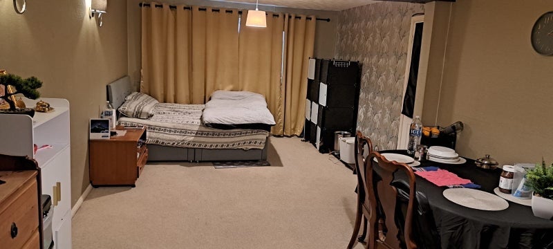 Room Clare Road in Maidenhead