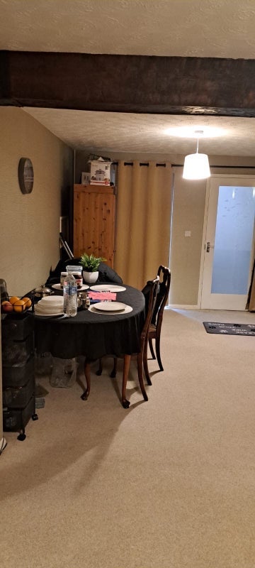 Room Clare Road in Maidenhead