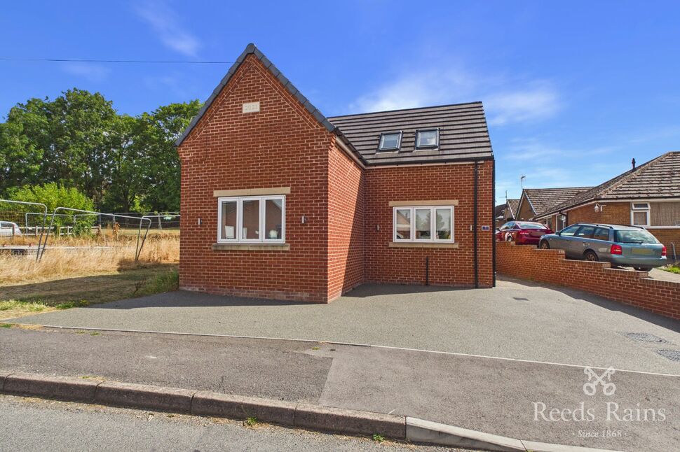 House New Street in North East Derbyshire