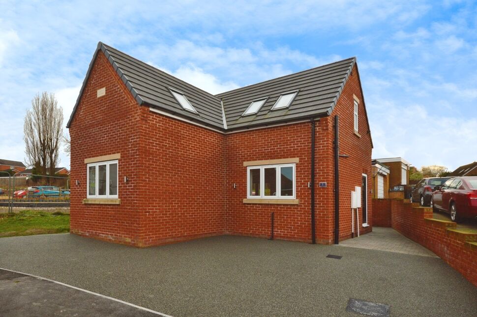 House New Street in North East Derbyshire