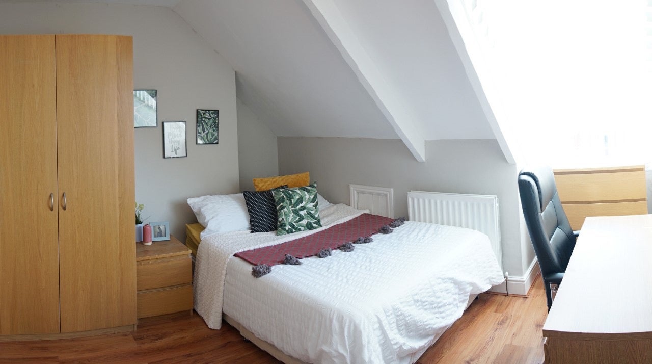 Flat Addycombe Terrace in Newcastle upon Tyne