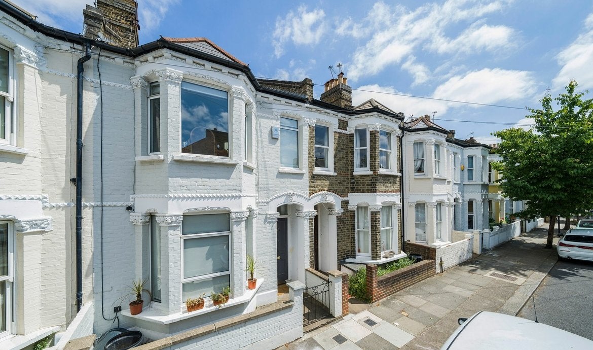House Candahar Road in Greater London