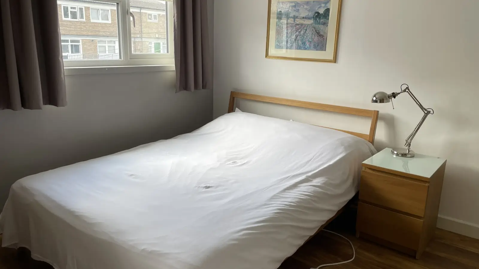 Flat Launch Street in Greater London
