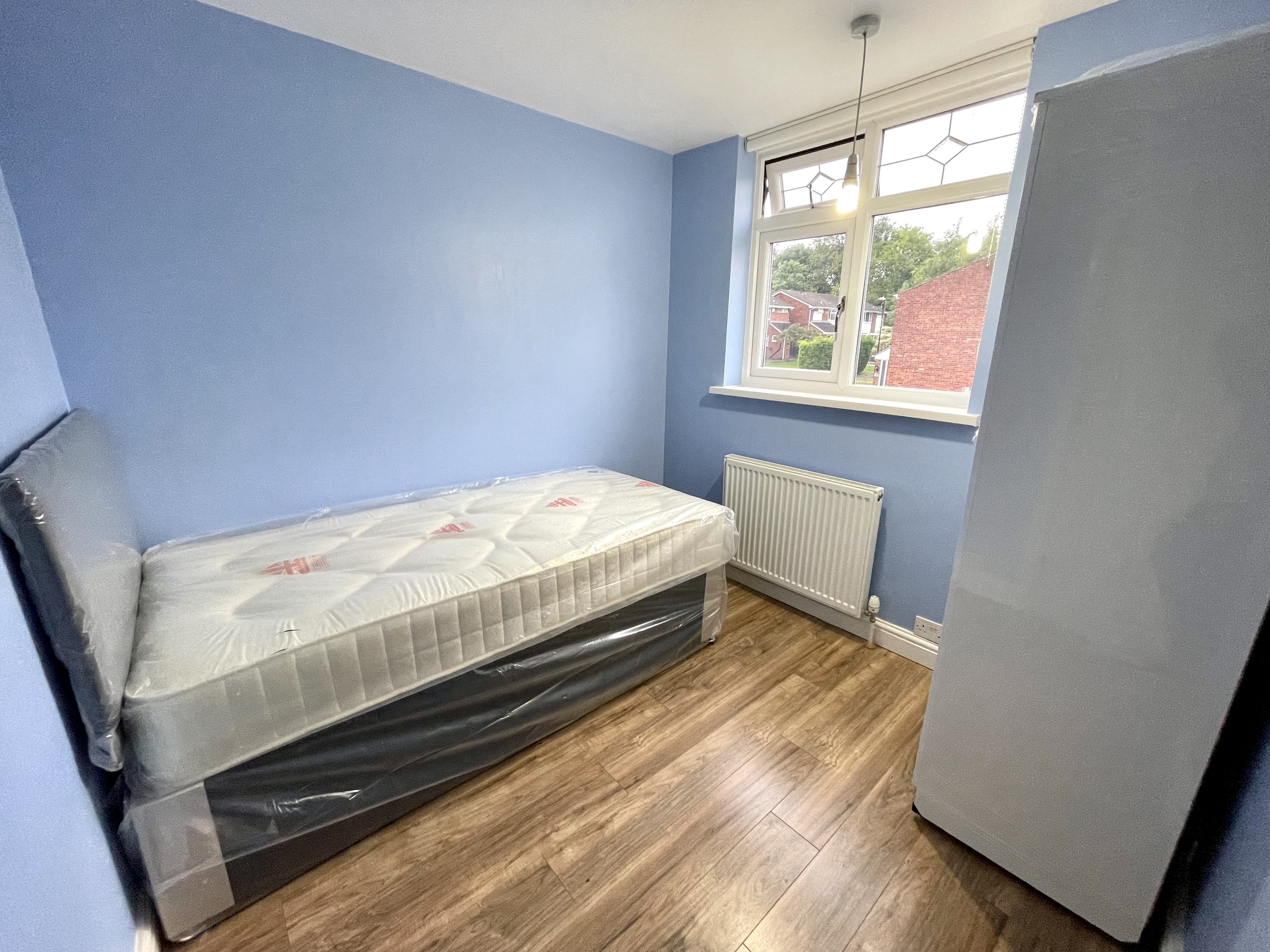 Room Blandford Drive in Coventry