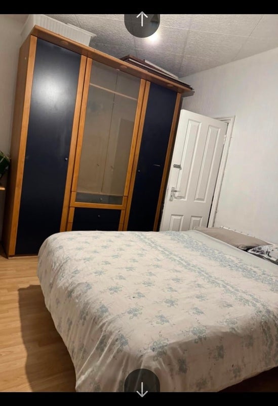 Room Croyland Road in Greater London