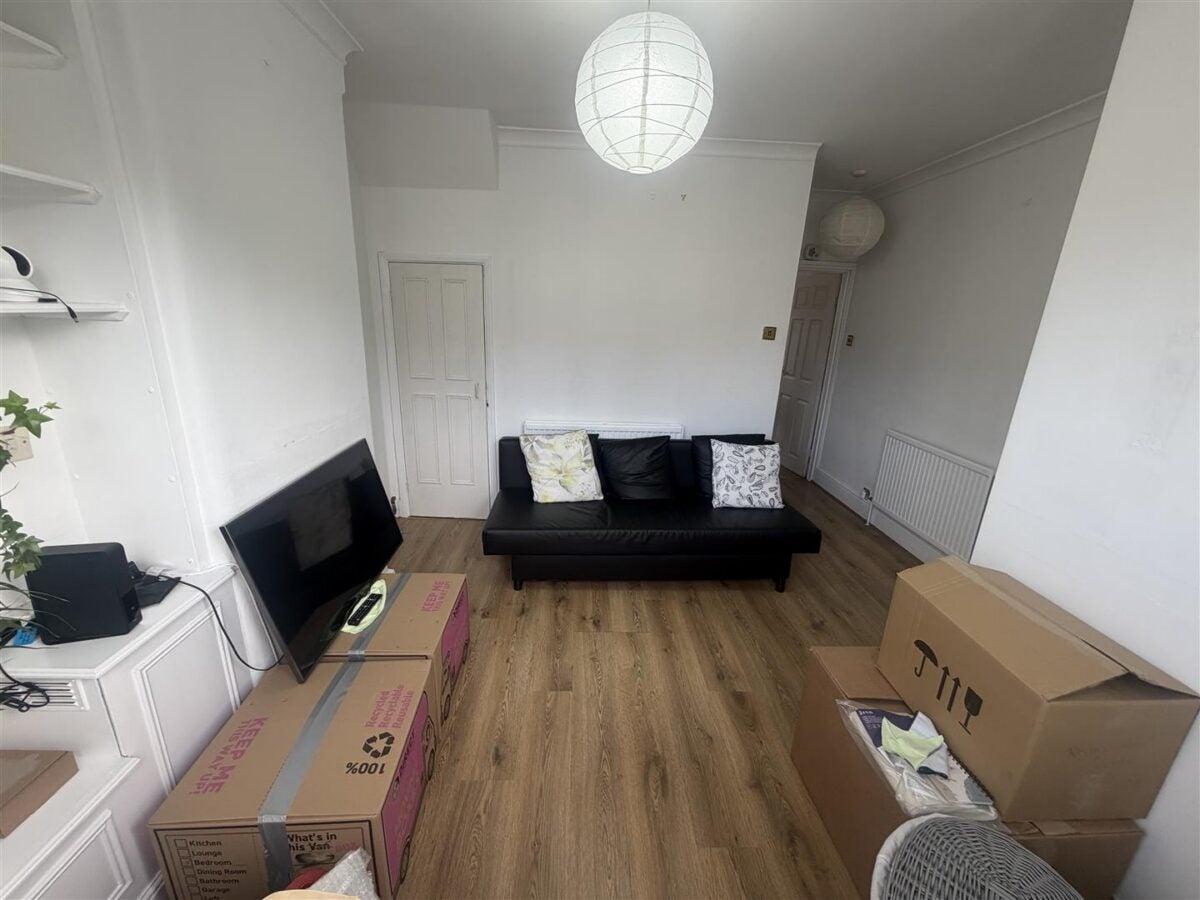 House Bennington Road in Greater London