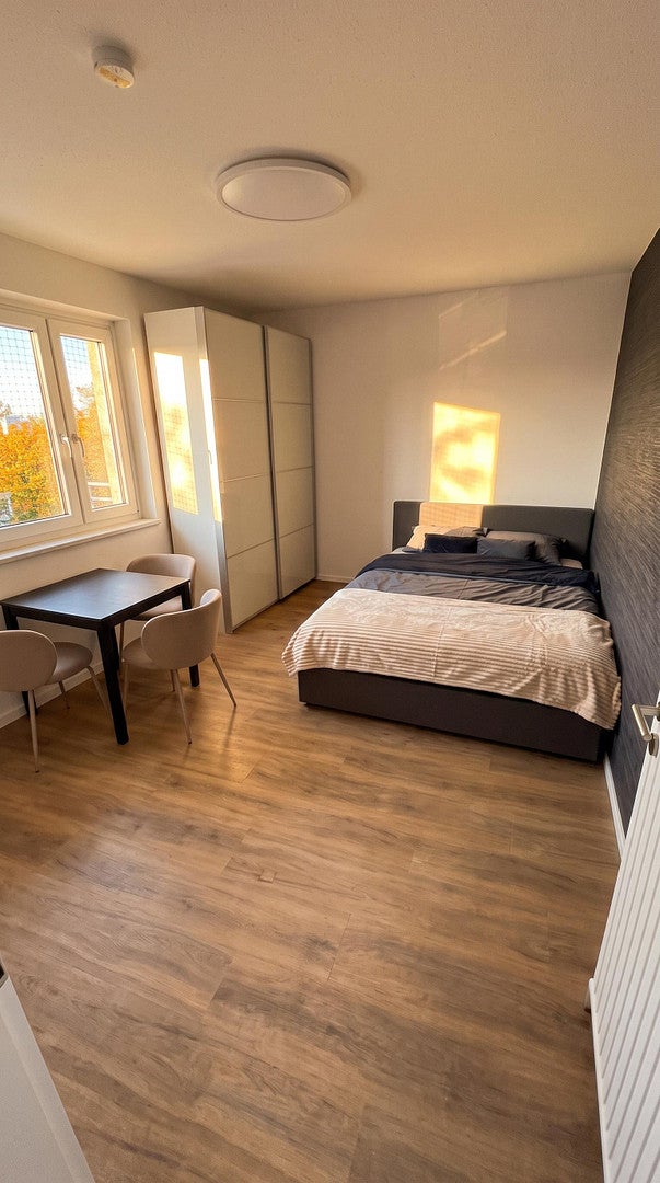 Wohnung Buschingstraße in München
