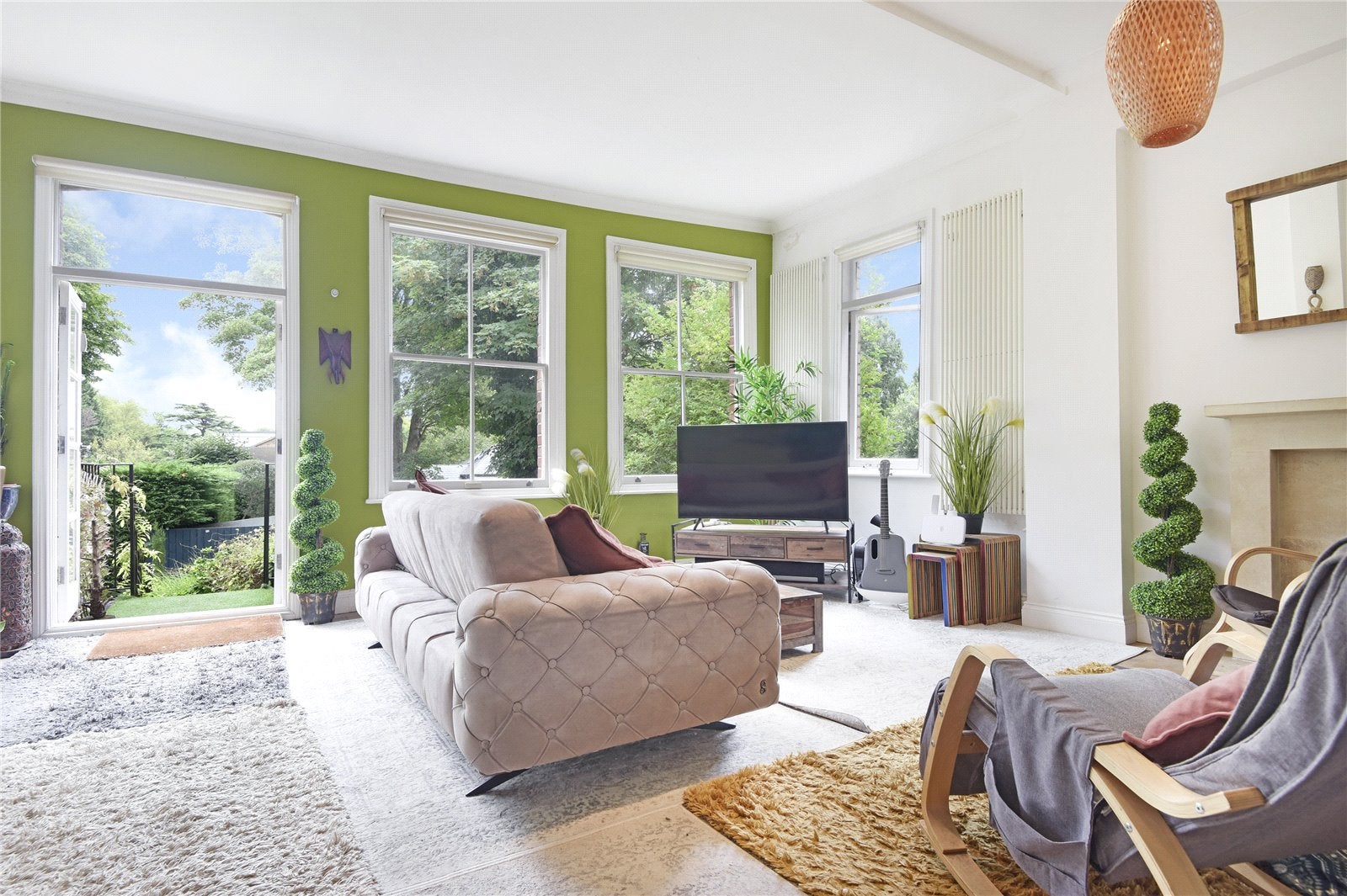 Flat Stanhope Road in Greater London