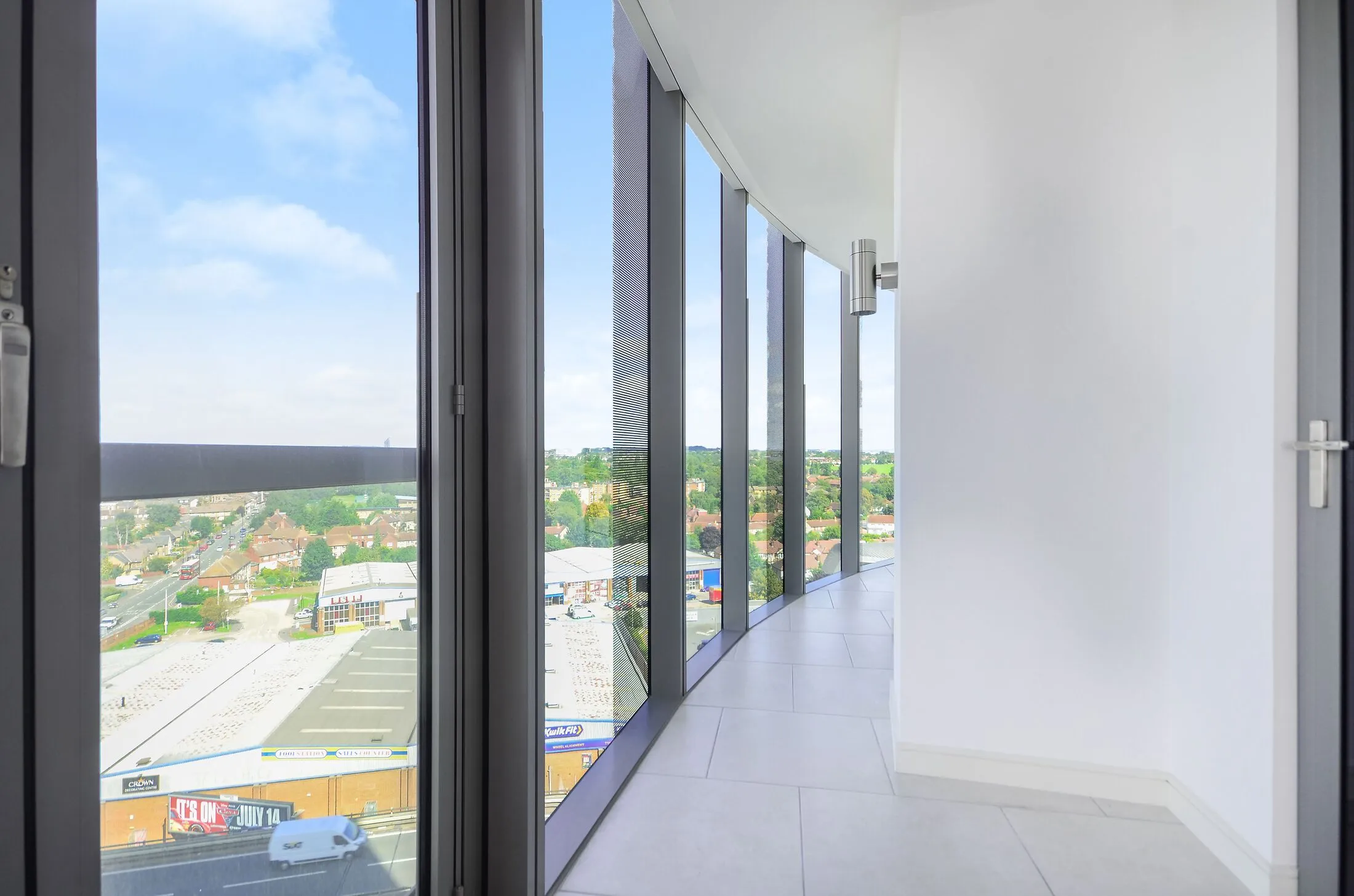 Flat Great West Road in Greater London
