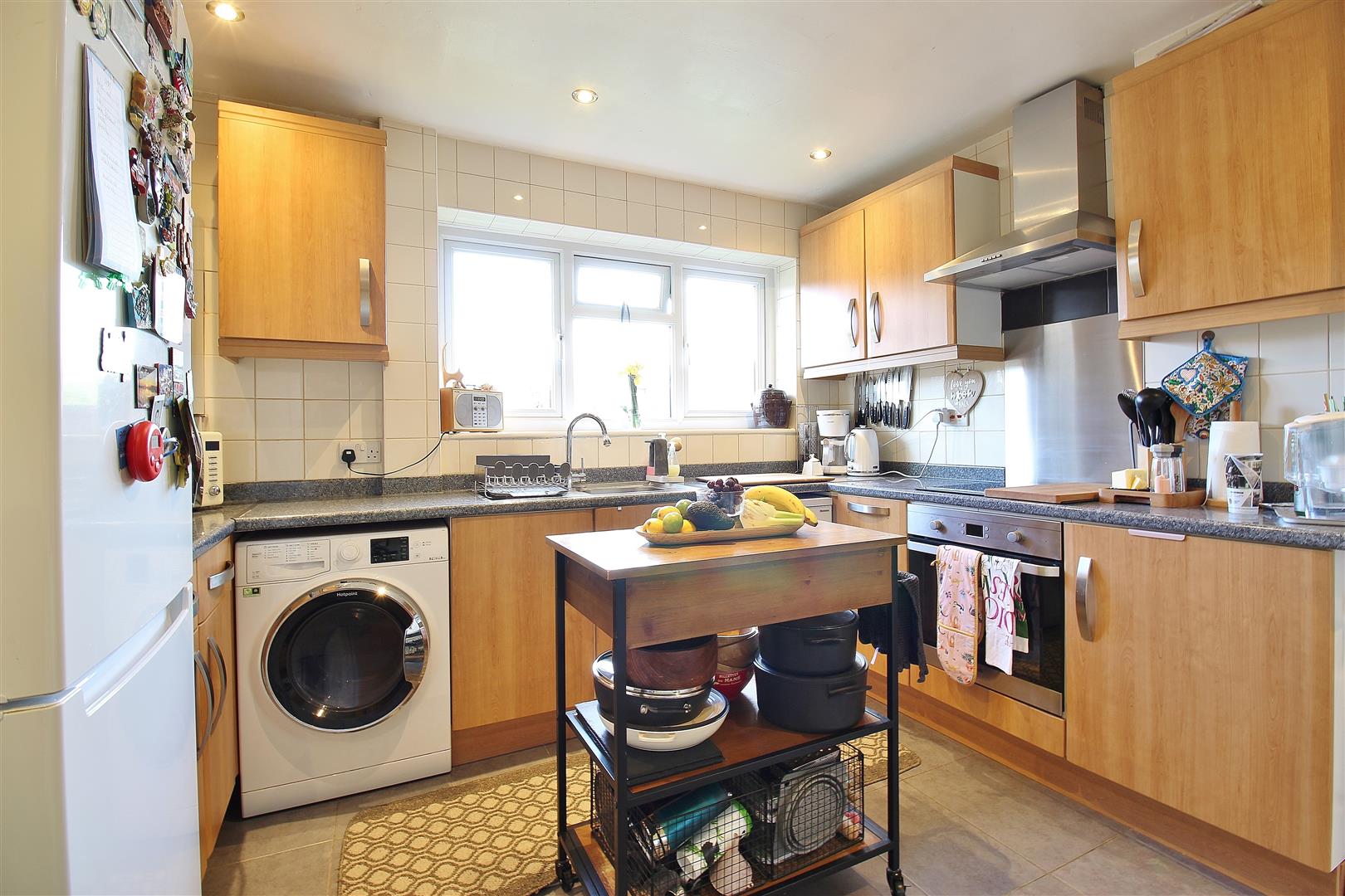 House Bankside Close in Greater London