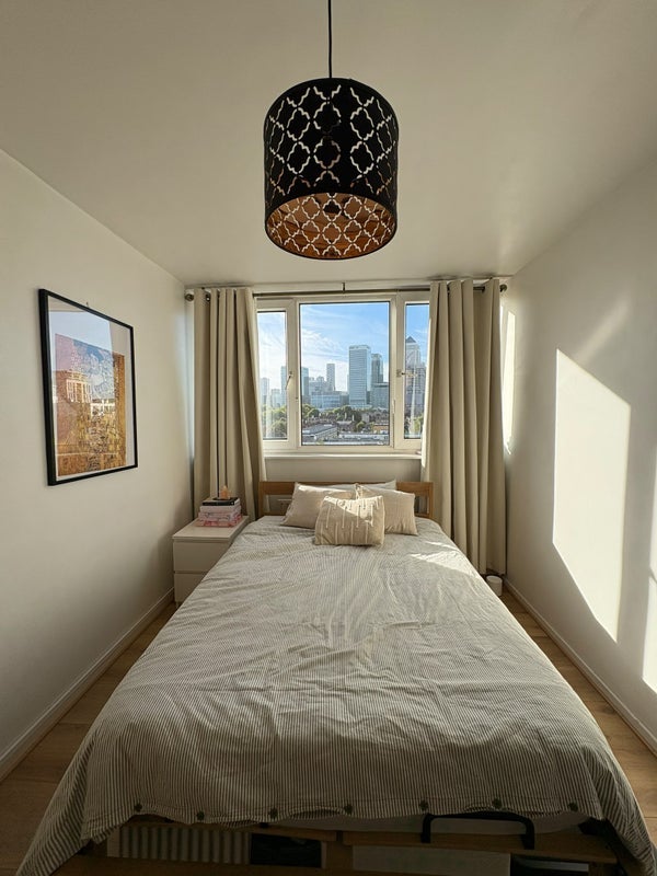 Room Giraud Street in Greater London