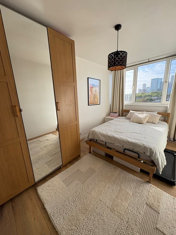 Room Giraud Street in Greater London