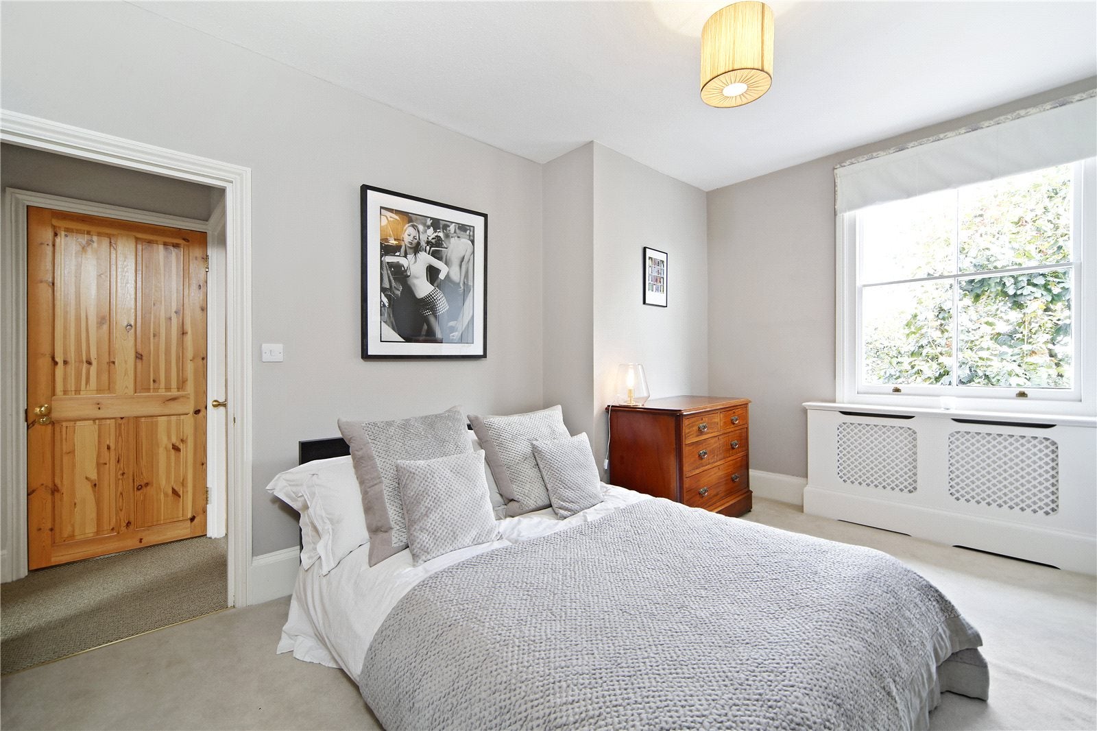 Flat Englefield Road in Greater London