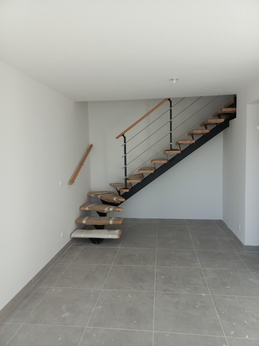 Appartement Chemin des Falaises à Villeneuve-lès-Avignon