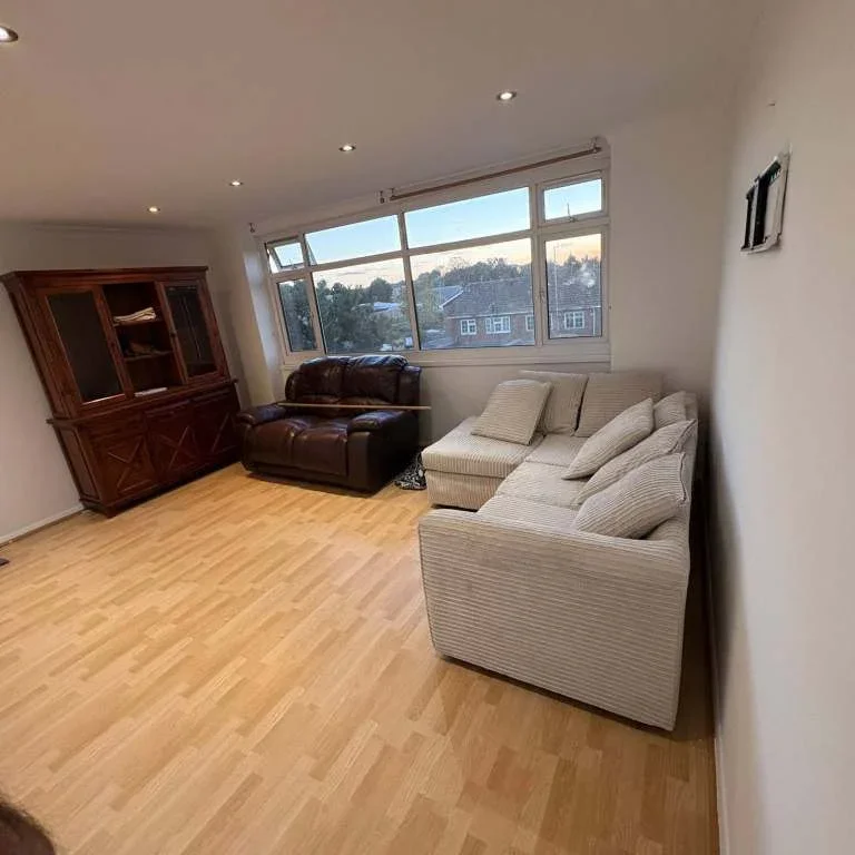 Flat Percy Bryant Road in Sunbury-on-Thames