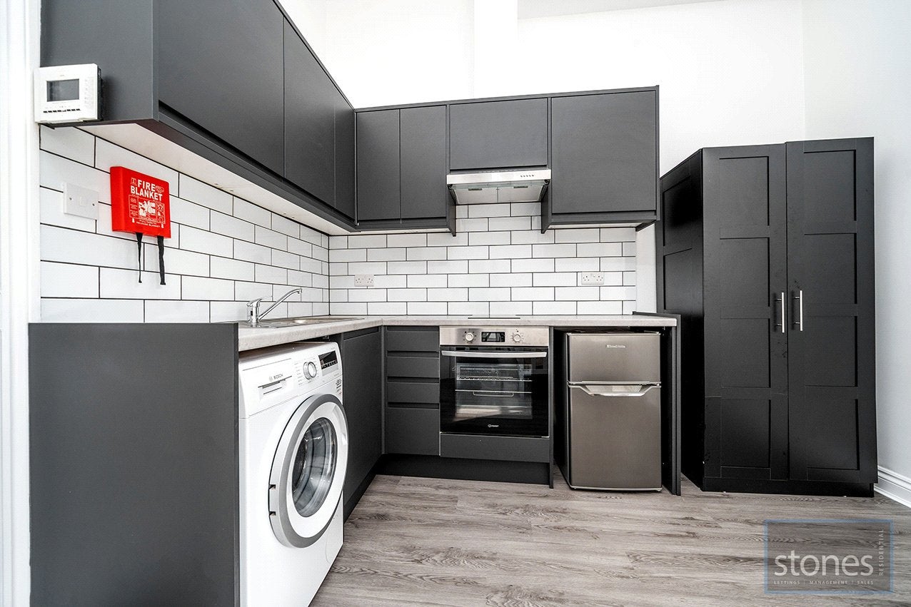 Flat Brent Street in Greater London