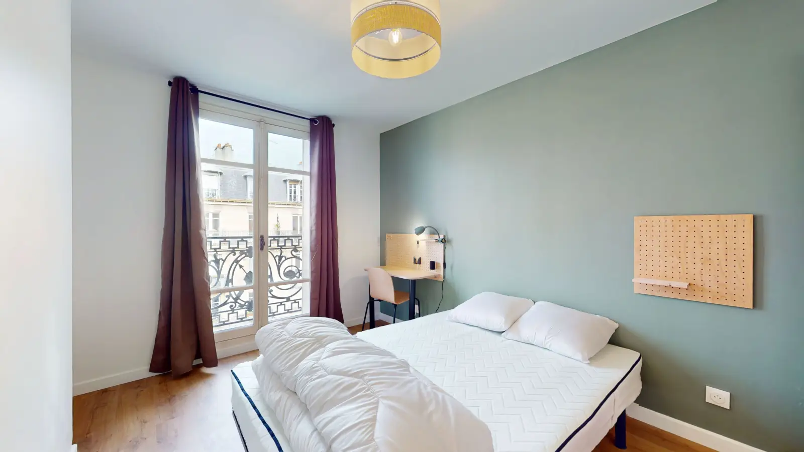 Flat Boulevard Victor in Paris