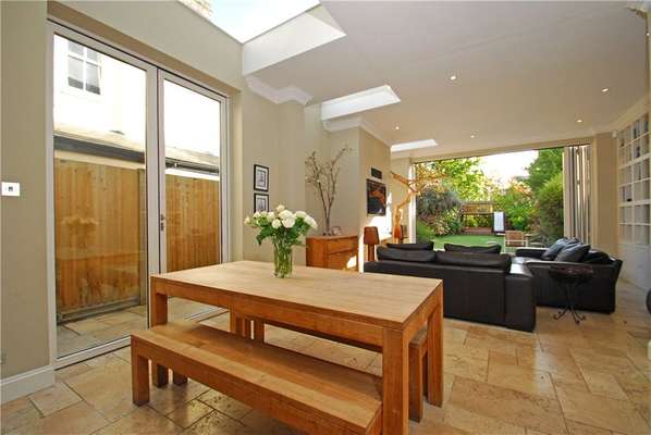 House Princes Road in Greater London