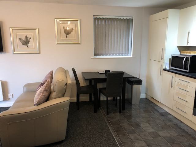 Flat Overstone Court in Cardiff