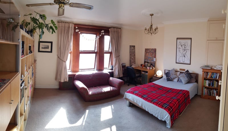 Room Upper Clapton Road in Greater London