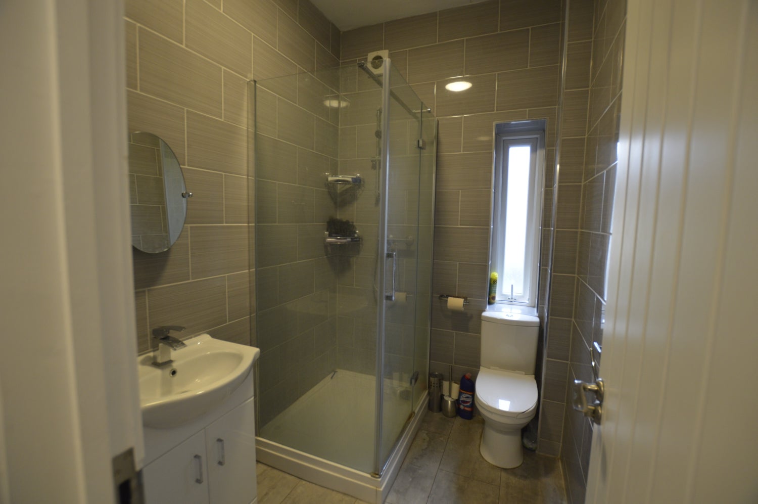 Room Bournemouth Road in Poole