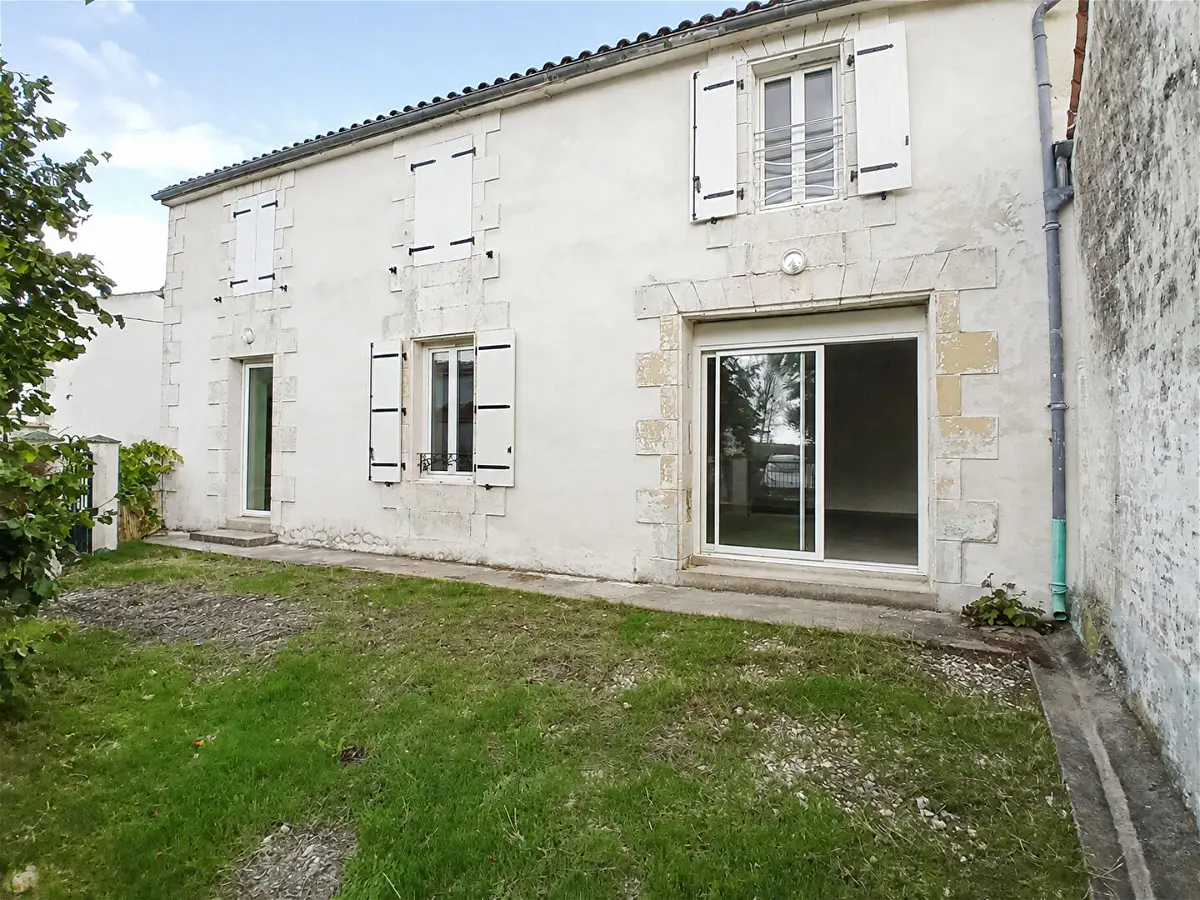 Maison Rue des Genêts à Migré