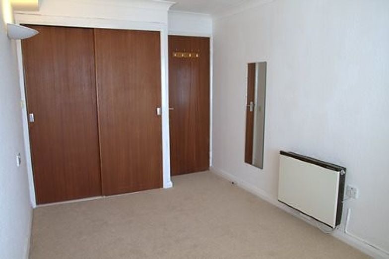 Flat Esplanade in Seaford