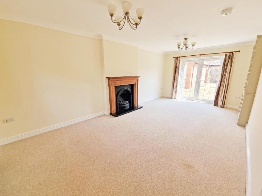 House Grindal Place in Rugby