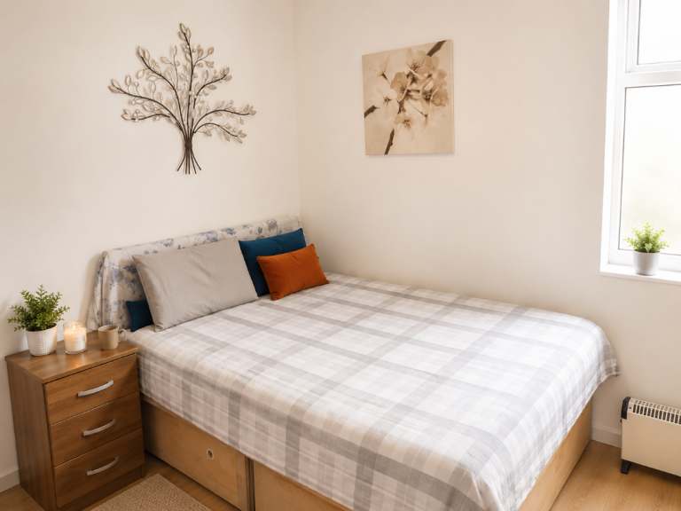 Room Shirley Road in Southampton