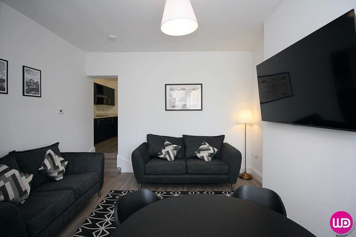 Flat St Lawrence Square in Newcastle upon Tyne