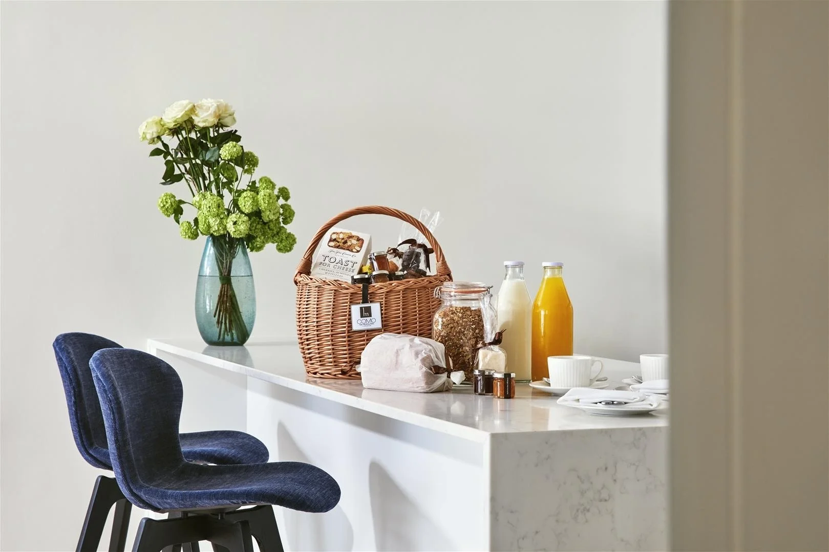 Flat Hertford Street in City of Westminster