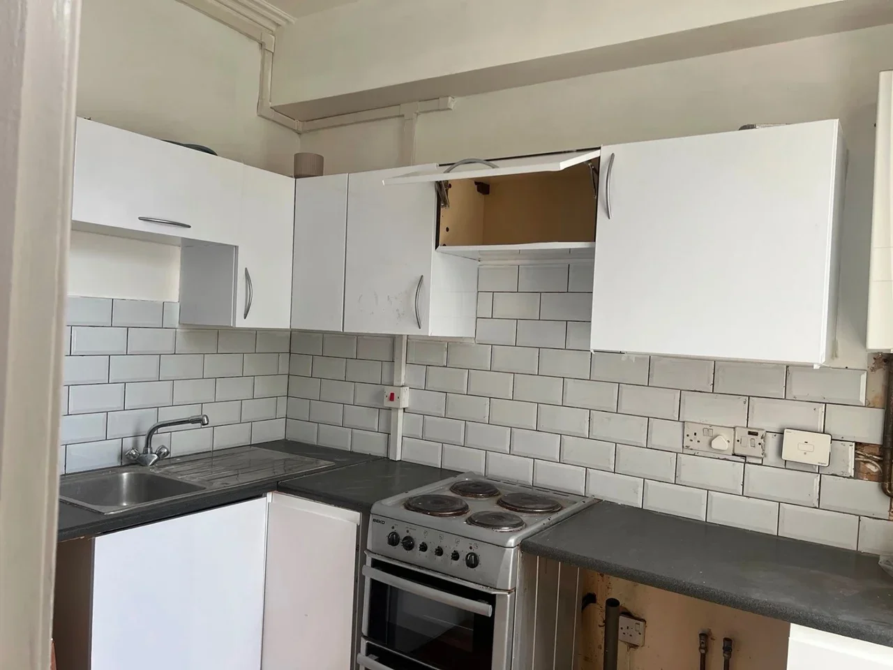 Flat Oakfield Road in Greater London