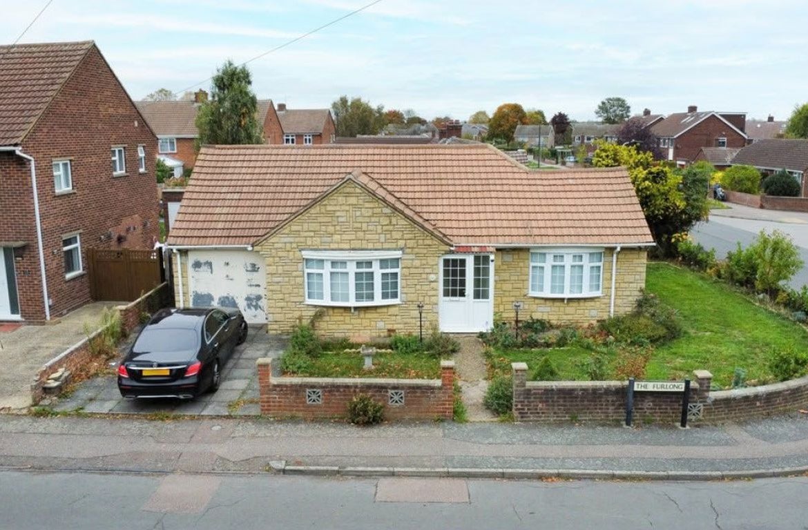 House The Furlong in Bedford
