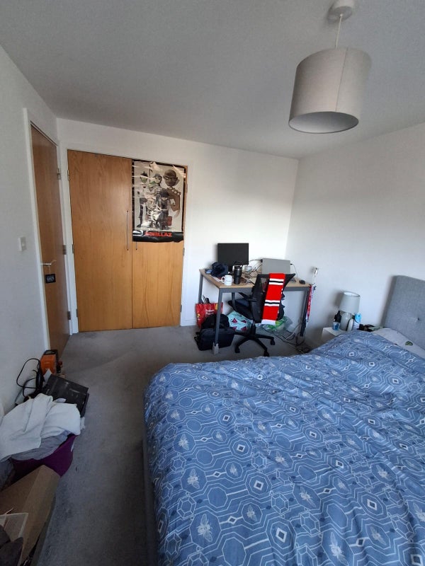 Room East Pilton Farm Avenue in City of Edinburgh