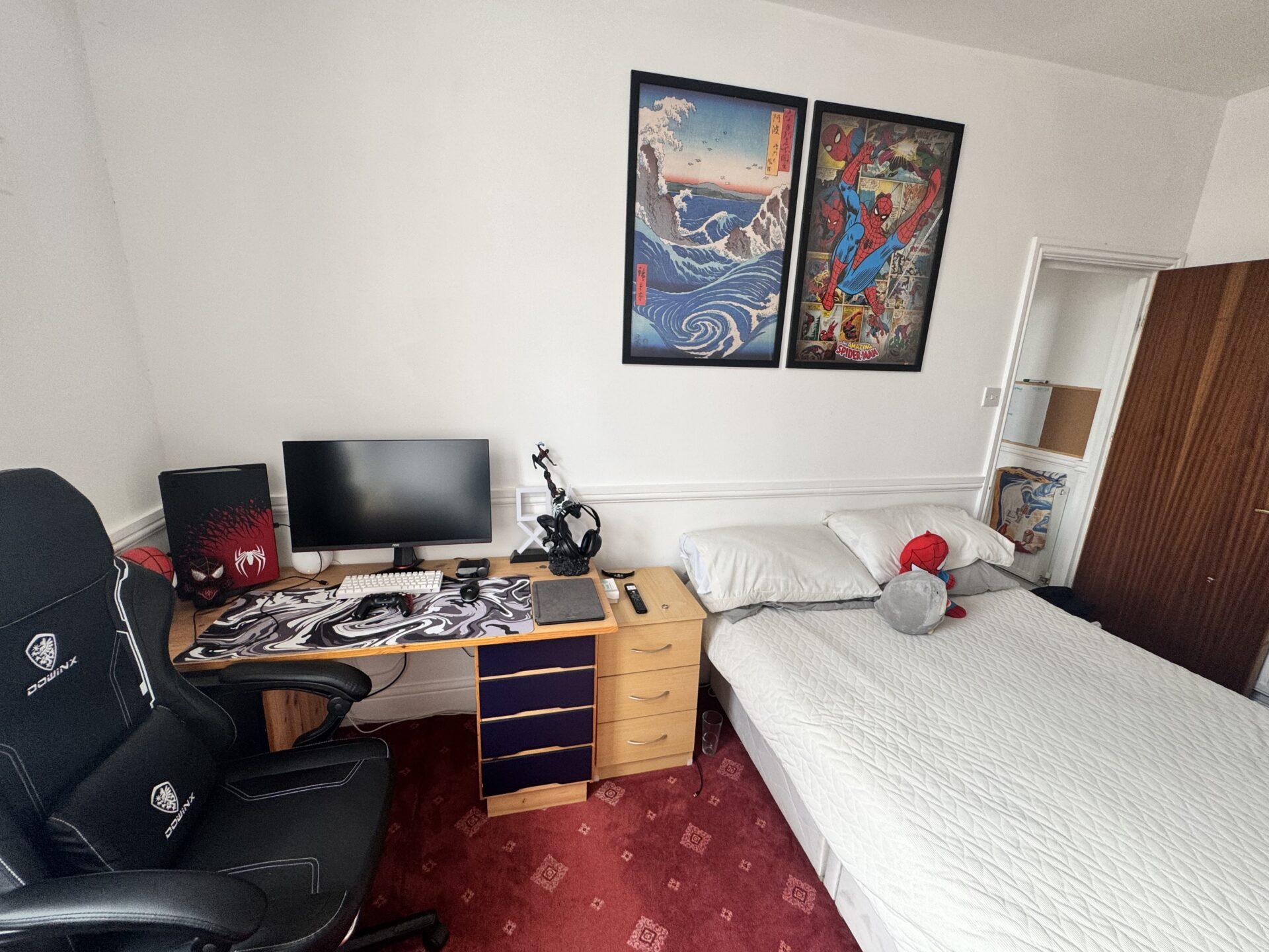 Flat Aylestone Road in Leicester